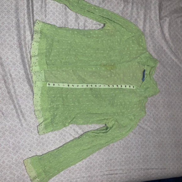 Button up - Picture 2 of 2